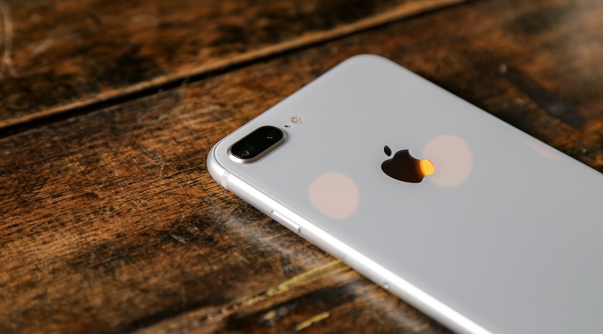 Đánh giá iPhone 8 Plus: năm 2022 có còn đáng mua?